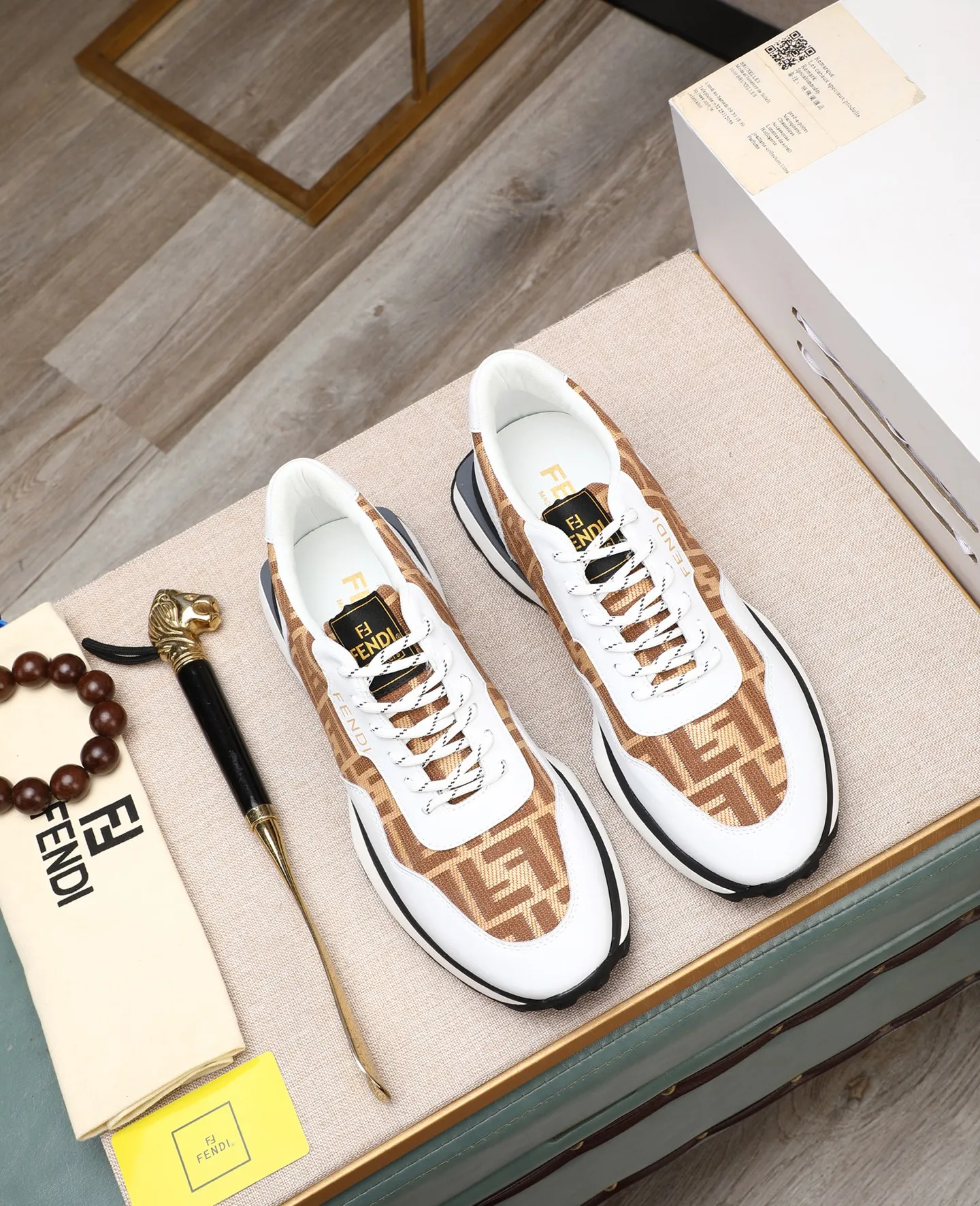 Men's shoes 💰460🕷🕷[FENDI] Fendi fashionable casual men's shoes 🇨🇳Original official website 1:1 model opening, new models are available first 💯Not high-profile but avant-garde, simple About low-key and fashionable, super versatile style 🌿 Made of original cowhide ➕ Pigskin lining 🎋 The version is comfortable on the feet, so rigorous for any small place, and the workmanship is first-class 🍍38-44 Large quantities in stock